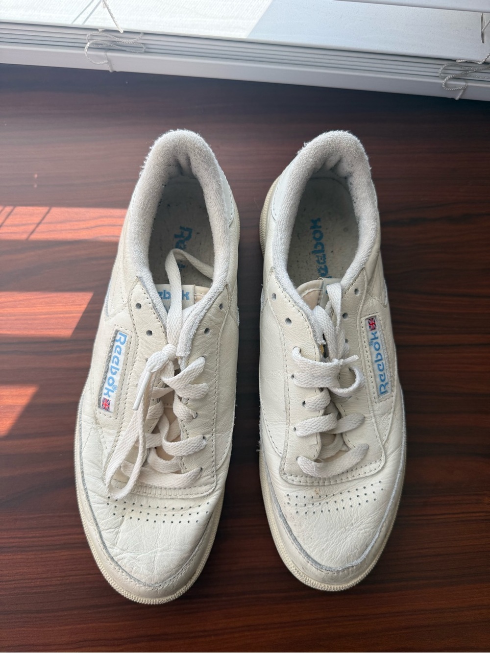 Reebok Off-White Leather Low-Top Sneakers with Blue Logo